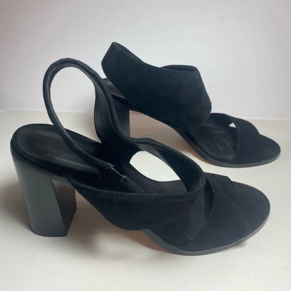 Bernardo Saks Fifth Avenue Black Suede Strap Heels